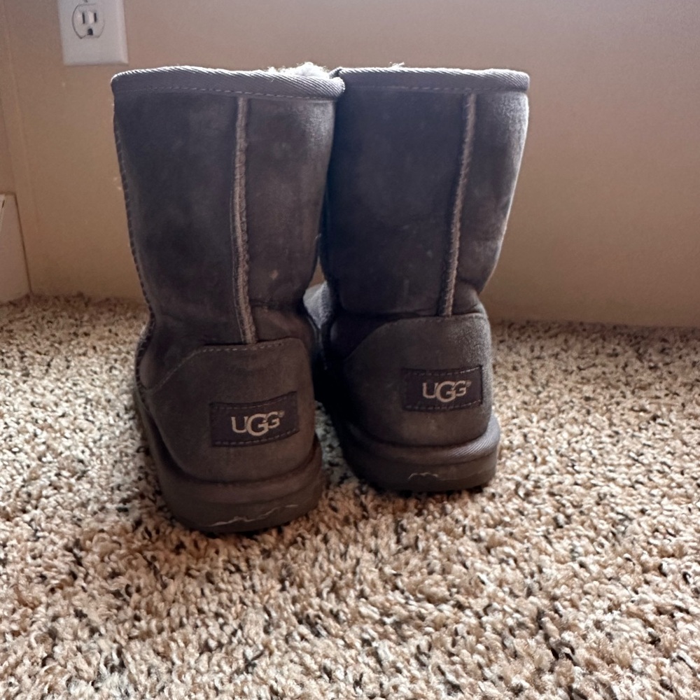 Kid ugg boots - Picture 3 of 3
